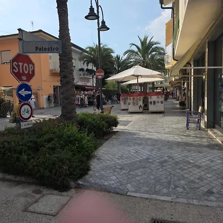 Апартаменти Matteo , , Lucca *